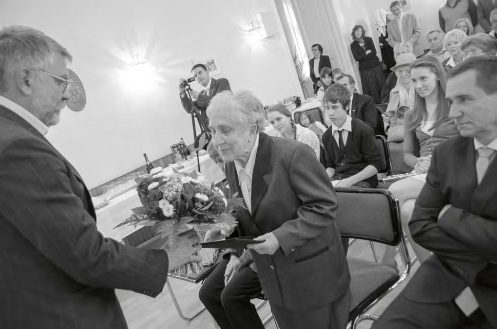 Kozma Józsefné átveszi a díszpolgári címet